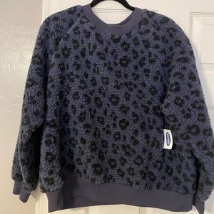 Old Navy blue Leopard print Sherpa Pull over Sweater